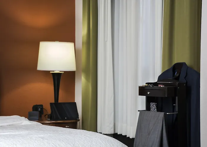 Hampton Inn Winston-Salem Hanes Mall